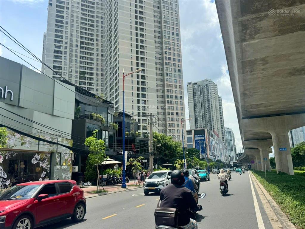Cơ hội hiếm sở hữu đất mặt tiền xa lộ hà nội  giá thấp hơn khu vực gần 40%