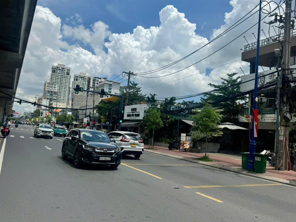 Cơ hội hiếm sở hữu đất mặt tiền xa lộ hà nội  giá thấp hơn khu vực gần 40%