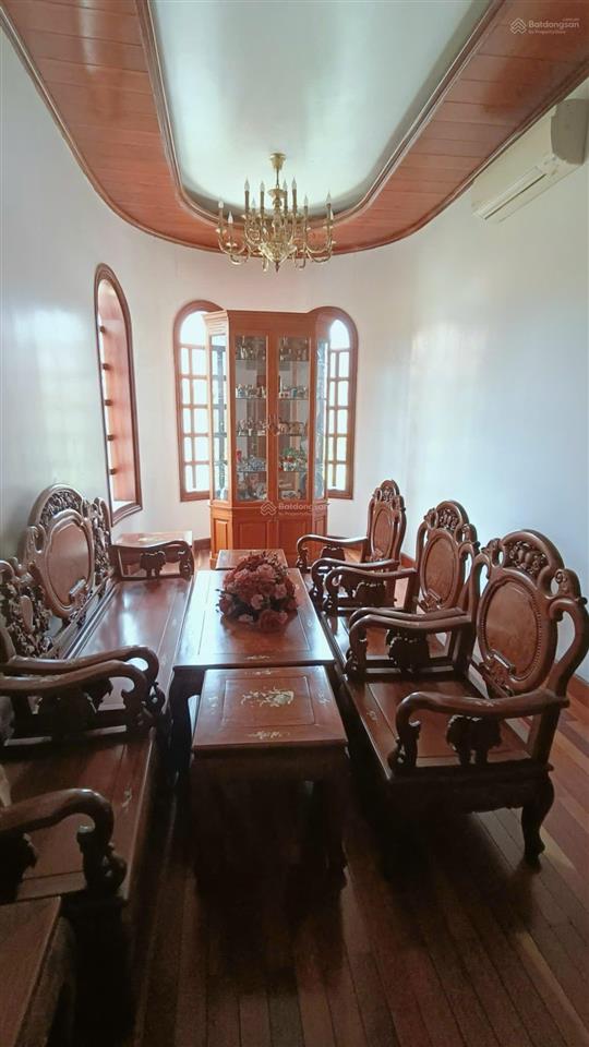 Bán villa full nội thất gỗ cao cấp thảo điền, tp. thủ đức