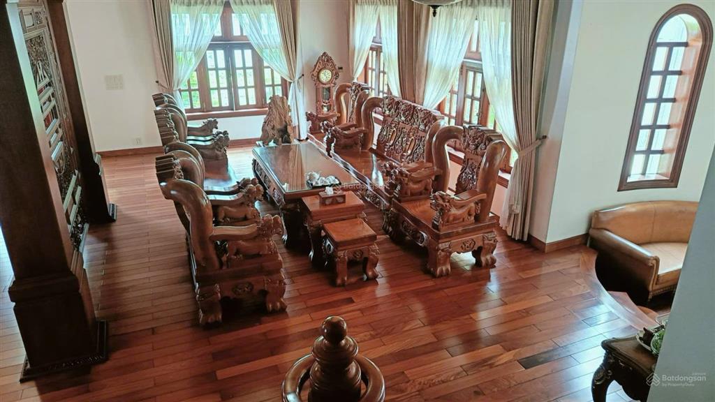 Bán villa full nội thất gỗ cao cấp thảo điền, tp. thủ đức