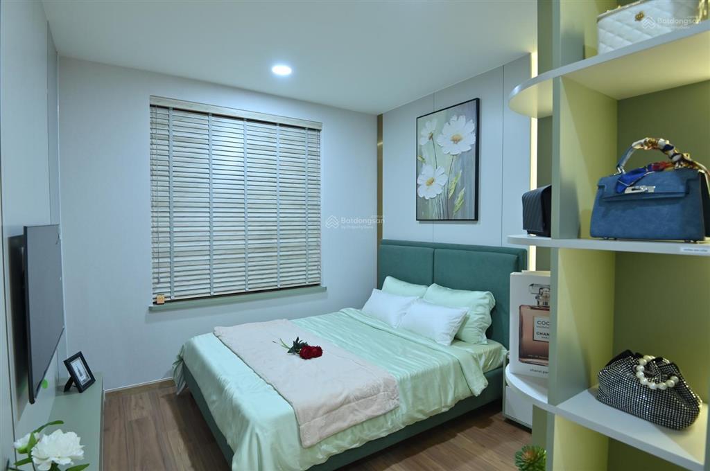 Bcons solary căn góc đông nam c16 2pn 2.3 tỷ full vat tầng cao view sài gòn giá tốt chính chủ