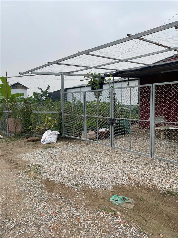 Cần bán kho xưởng 550m2, đường lớn oto vào xưởng
