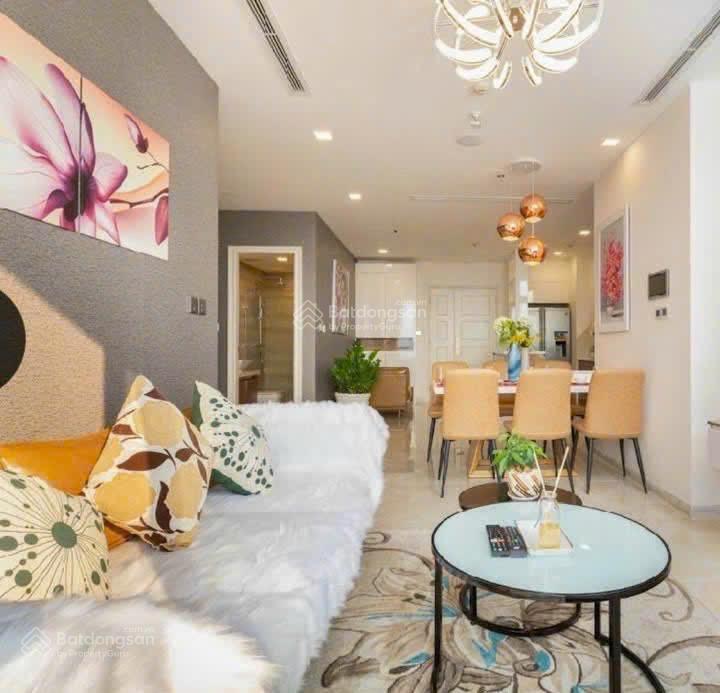 Cho thuê căn hộ 3pn vinhomes golden river 110m², full nội thất, view city, giá 32 triệu/tháng