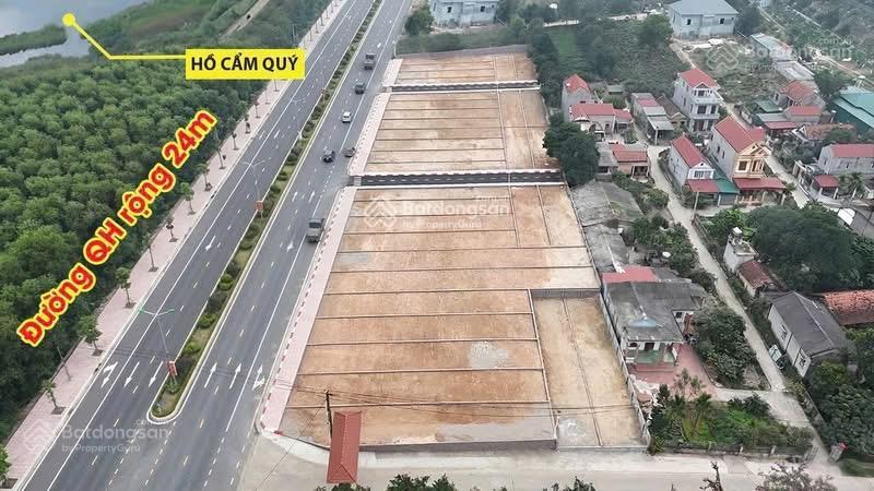 Chính chủ cần bán đất đẹp, đường rộng ô tô tránh nhau