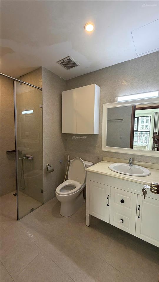 Bql cho thuê căn hộ ct8.2, 2 phòng ngủ, đồ đẹp, giá 18tr/tháng, có slot ô tô.  0838 452 ***