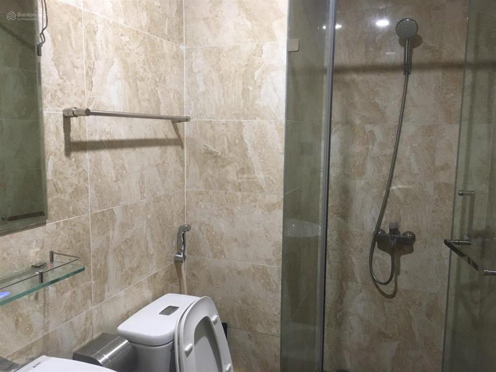 Cho thuê căn hộ home city, 70m2, 2 pn full đồ, giá 14 triệu, có slot ô tô, nhà đẹp.  0838 452 ***