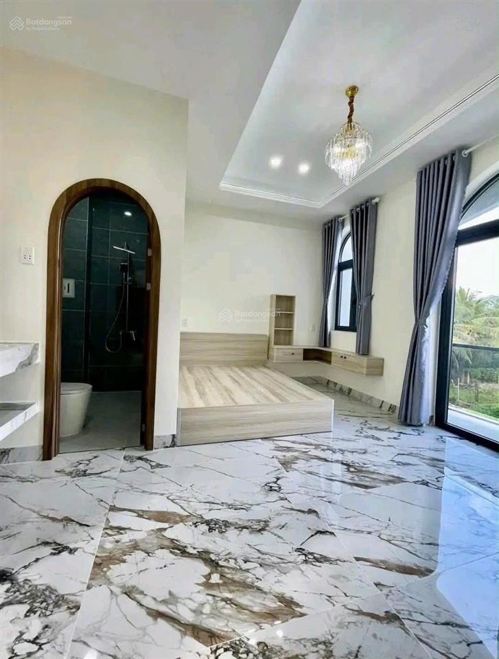 Nhà đẹp dọn vào ở ngay gần kdl bửu long chỉ 2,28 tỷ!