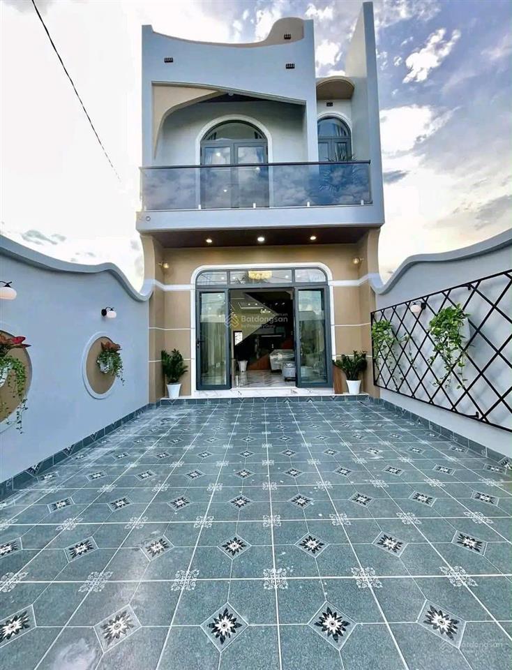 Nhà đẹp dọn vào ở ngay gần kdl bửu long chỉ 2,28 tỷ!