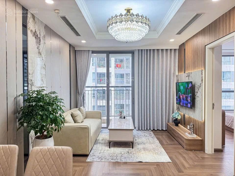 Chính chủ bán nhanh căn 2pn 77m2 toà mới k35 tân mai, full nội thất giá 6.6 tỷ rẻ nhất toà, sđcc