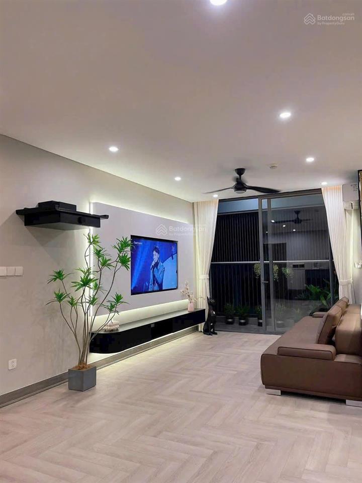 Chính chủ bán căn 4 ngủ tại hinode city, dt 127m2, full nội thất, view đẹp, giá 15.6 tỷ, sổ đỏ sẵn