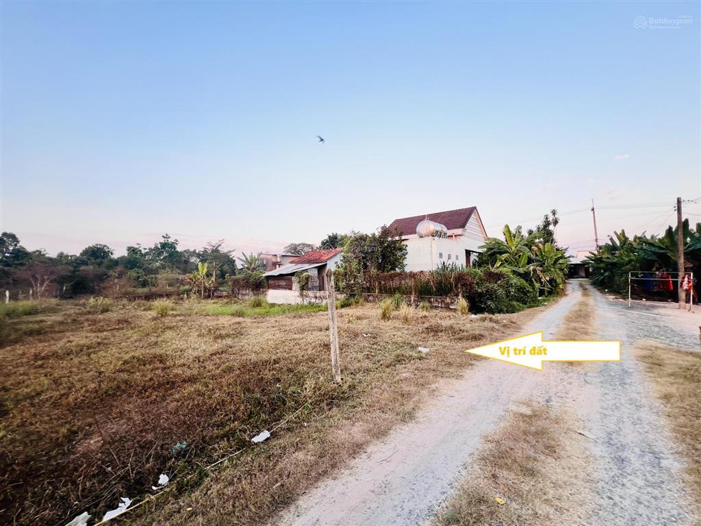 Bán đất 382m² có sẵn 200m² thổ cư ngang 9m giá 1,9 tỷ tại đường số 698 xã thái mỹ