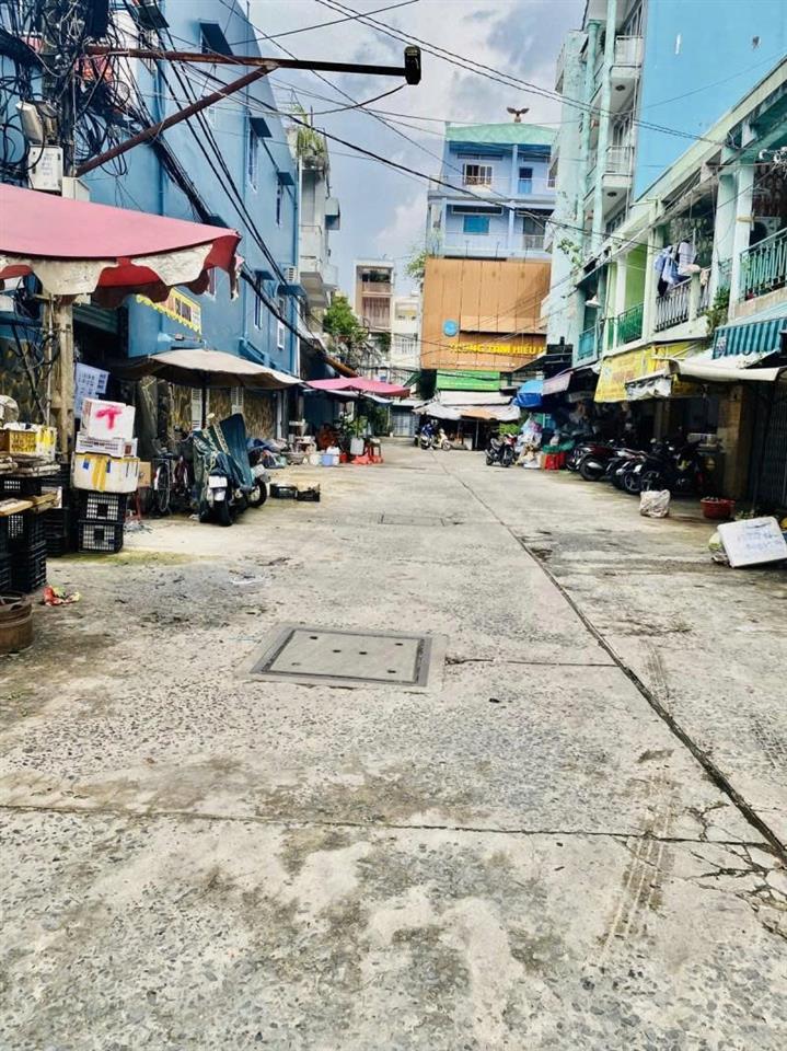 🦅 SIÊU HẤP DẪN : NHÀ MTKD- P11 Q 11 - 42M2 X 3 T- BTCT - TIỆN ÍCH VÂYY QUANH - KHẢ NĂNG