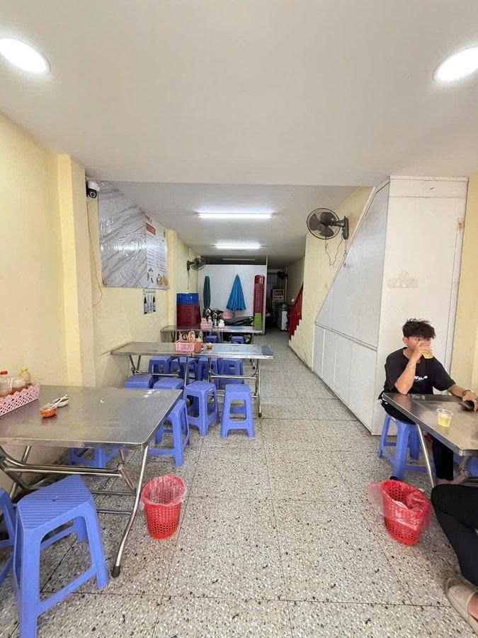 Bán Nhà Mặt Tiền Trường Chinh Tân Bình 69m2 Vỉa Hè 10m Giá 19 Tỷ - Đang Cho Thuê