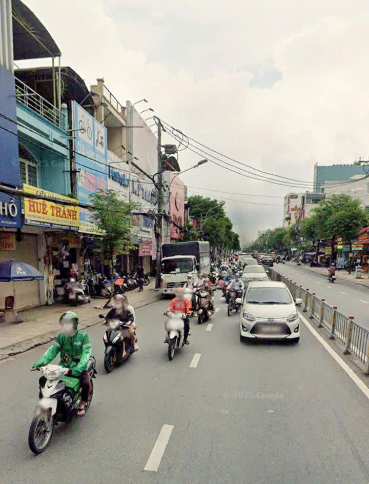 Bán Nhà Mặt Tiền Trường Chinh Tân Bình 69m2 Vỉa Hè 10m Giá 19 Tỷ - Đang Cho Thuê