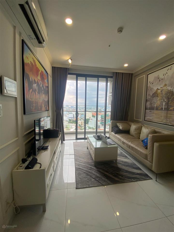 Chính chủ bán căn hộ dlusso mua một nơi ở, hay mua một giai đoạn chuyển mình của cả khu đông?