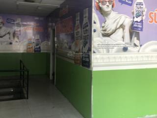 Cho thuê nhà mt nguyên căn trung tâm q3 4.5*15m trệt gác toilet