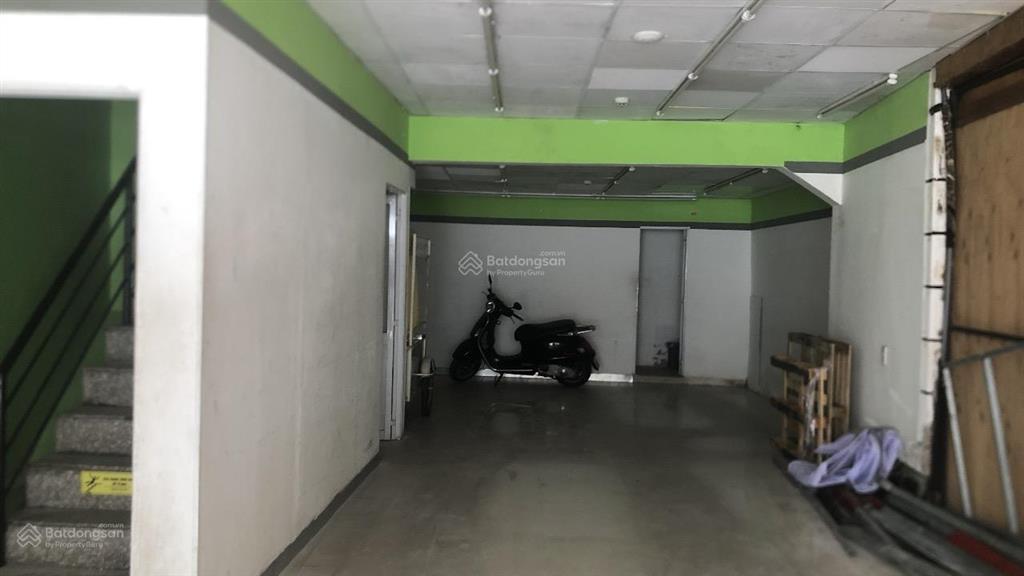 Cho thuê nhà mt nguyên căn trung tâm q3 4.5*15m trệt gác toilet