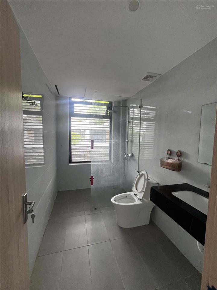 Cho thuê shophouse fpt city đà nẵng, 11 triệu vnd, 180 m2, giá tốt, chính chủ