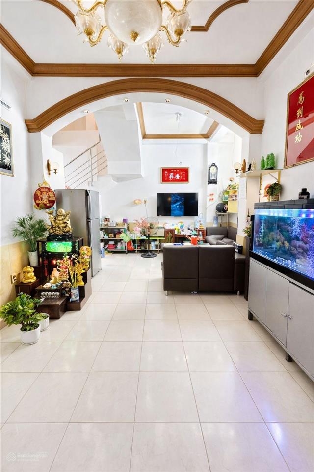 Nhà 3 tầng giáp quận 1, 5pn sát mặt tiền hẻm rộng rãi phan văn hân p.17 bình thạnh 7.x tỉ tl