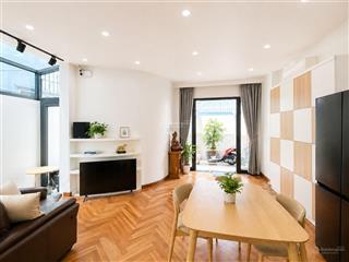 Nhà 4 tầng, dt 65m2, 3pn  ngang 6m hiếm  hẻm 7m xe hơi vào nhà  ql 13  bình thạnh  8.9 tỉ tl