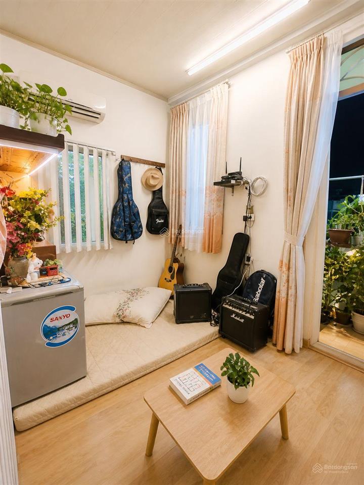 ~50m2, lô góc 3 mặt tiền hẻm xe hơi đỗ cửa sát chợ bà chiểu p.bình thạnh bình thạnh nhỉnh 6 tỉ