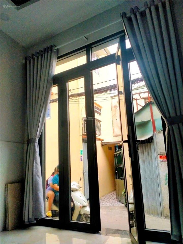 Nhà 3 tầng 35m2 hẻm xe hơi đỗ cửa đinh tiên hoàng p.3 bình thạnh nhỉnh 5 tỉ tl