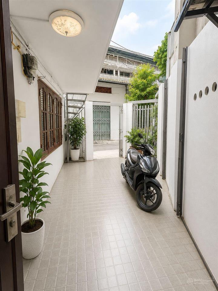 Nhà 70m2 ngang 7m  dòng tiền 16tr/tháng  hẻm xe hơi  sát ga metr  điệnbiên phủ 7 tỉ tl