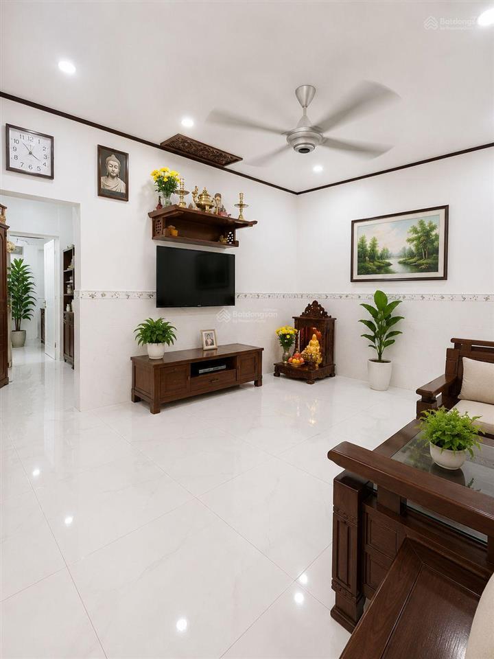 Nhà 70m2 ngang 7m  dòng tiền 16tr/tháng  hẻm xe hơi  sát ga metr  điệnbiên phủ 7 tỉ tl