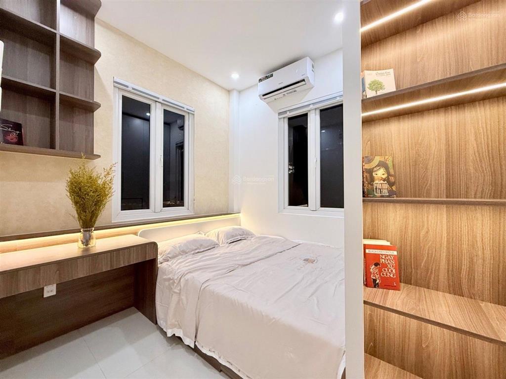Nhà 4 tầng full nội thất  5pn  hẻm xe hơi vf3  giáp q1  xô viết nghệ tĩnh, giáp q1 nhỉnh 6 tỉ