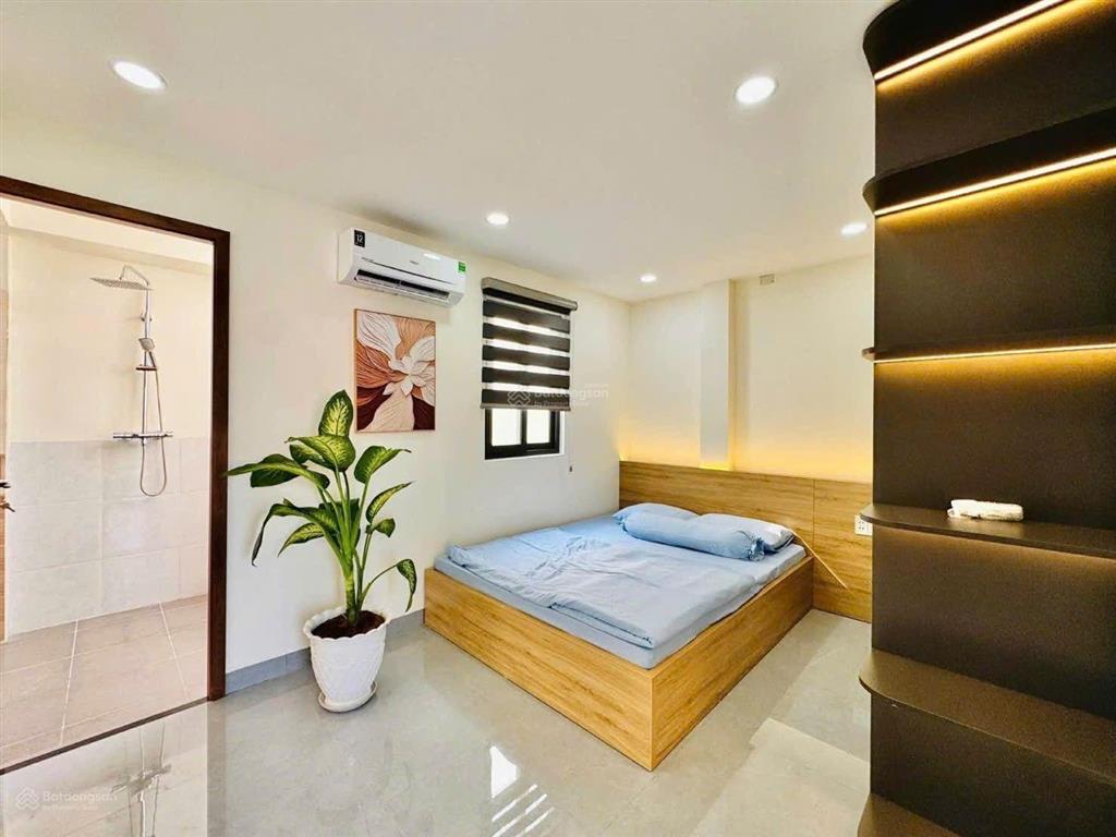 Nhà 4 tầng ~200m2 sd  nở hậu, 5pn master+  hẻm xe hơi 5m thông xô viết nghệ tĩnh nhỉnh 8 tỉ tl