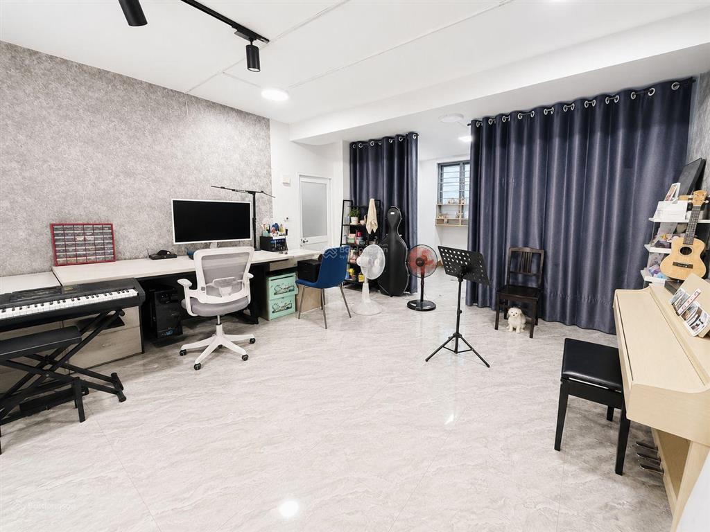 Hàng hiếm giáp quận 1 hẻm xe hơi kinh doanh thông xe tải tới cửa 3 tầng btct 58m2 p. gđ bình thạnh