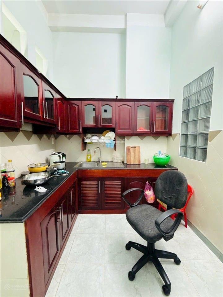 Giảm 1.7 tỉ còn 8 tỉ  nhà 3 tầng, 79m2 ngang 6m  6pn  lê quang định  p. 5  bình thạnh