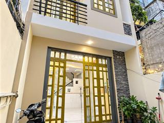 Hẻm rộng xe hơi cạnh nhà  2 tầng 3pn 86m2  nhà vuông vức  3pn lớn có phòng dưới trệt  8.9 tỉ tl