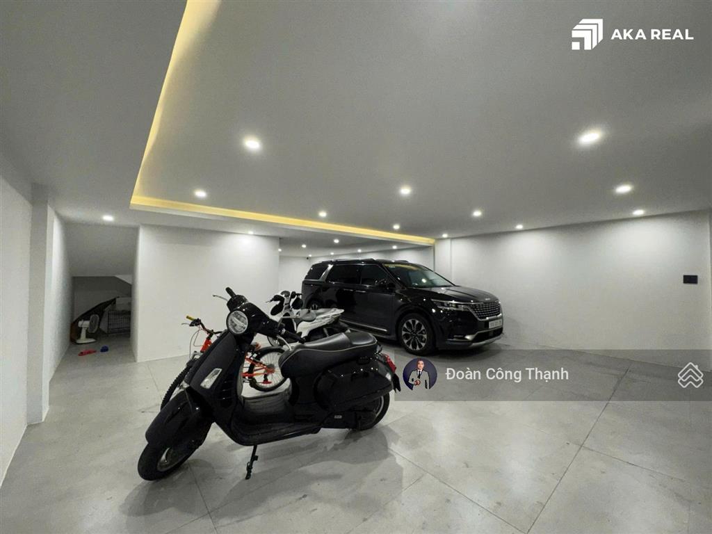 Nhà 5 tầng view công viên khu himlam quận 7 ngang 7,5x20 giá 49tỷ