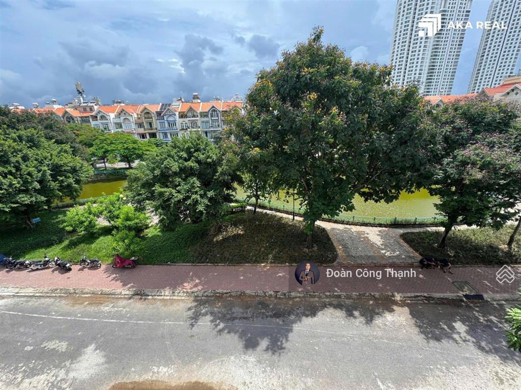 Nhà 5 tầng view công viên khu himlam quận 7 ngang 7,5x20 giá 49tỷ
