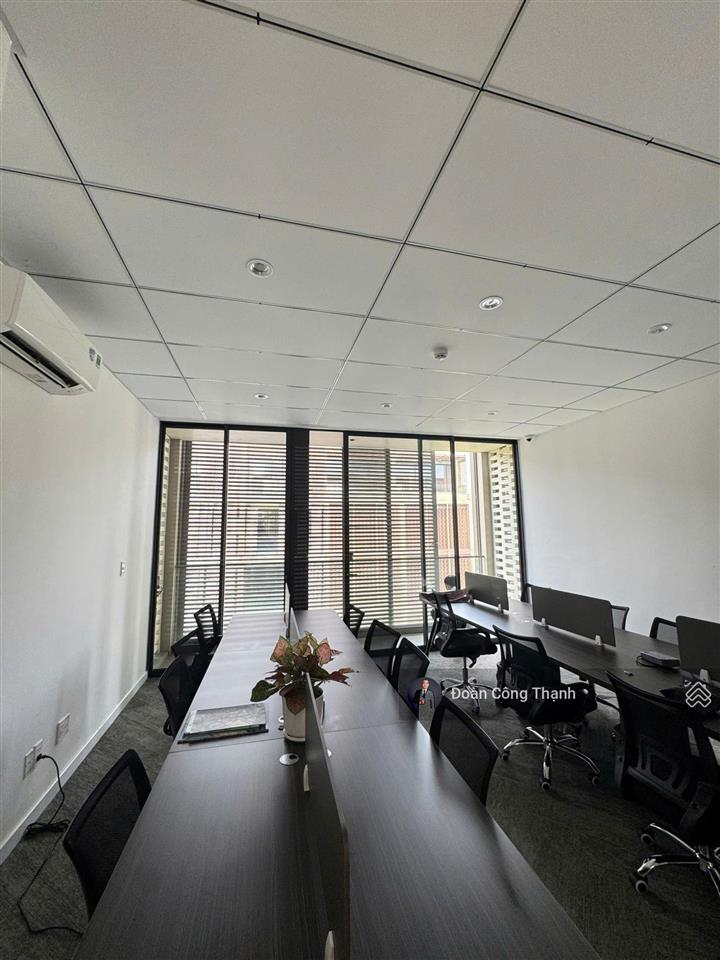 The global city mặt tiền căn góc soho 5x19m, 1 trệt 4 lầu nhà hoàn thiện, giá 36,5tỷ  0901 558 ***
