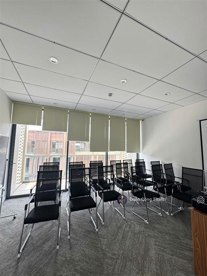 The global city mặt tiền căn góc soho 5x19m, 1 trệt 4 lầu nhà hoàn thiện, giá 36,5tỷ  0901 558 ***