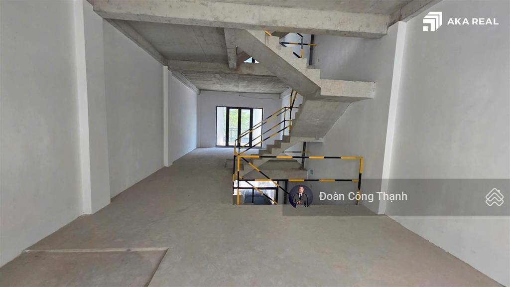 Cần bán căn nhà phố classia khang điền  sổ sẵn, 5x18m, giá 18,9 tỷ