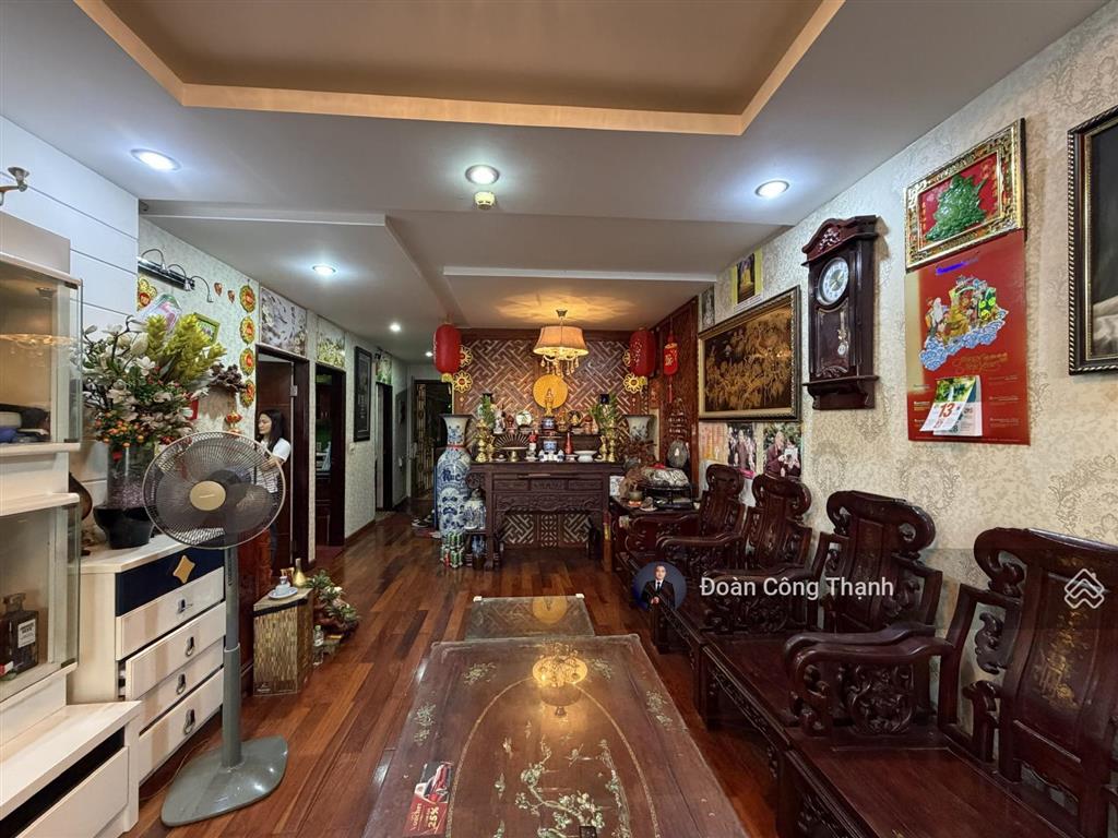 Chính chủ cần bán căn hộ cc flemington, quận 11, dt 87m2, giá 8,1 tỷ  0901 558 ***