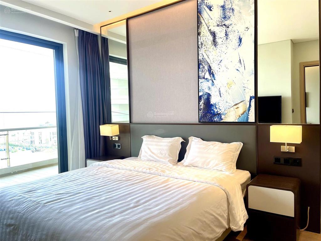 Căn 1pn đã có sổ tầng đẹp view trực diện biển giá full vat 45 triệu / m2, 69m2, nội thất cao cấp