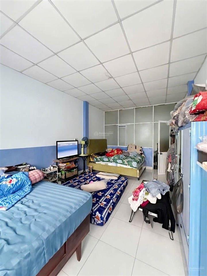 Bán nhà riêng 2pn, 2wc, 40m2, giá siêu hời tại lê đình cẩn, tân tạo, bình tân