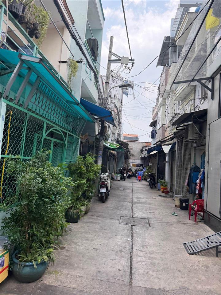 Bán nhà riêng 2pn, 2wc, 40m2, giá siêu hời tại lê đình cẩn, tân tạo, bình tân