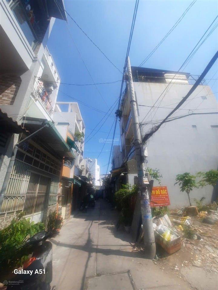 Bán đất 50m2 tại chiến lược, 2,3 tỷ, đẹp nhiều tiện ích hot