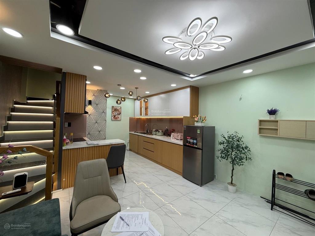 Quận phú nhuận hàng hiếm khu phan xích long nhà đẹp full nội thất vào ở ngaysát mt hoa lư6,1t