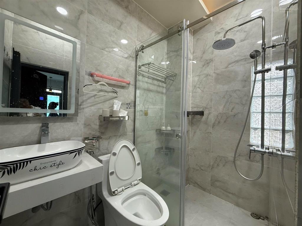 Quận phú nhuận hàng hiếm khu phan xích long nhà đẹp full nội thất vào ở ngaysát mt hoa lư6,1t
