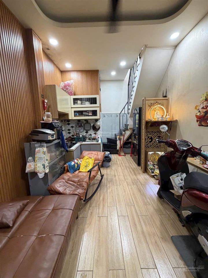 Quận tân phú  siêu hiếm dưới 3 tỷ nhà mới ở ngay cách mặt tiền gò dầu chỉ 20m  giá 2,85 tỷ