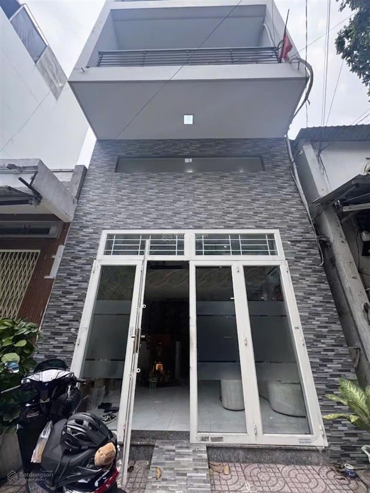 Cho thuê nhà trọ đường bàu cát  quận tân bình  giá 26,5 triệu/tháng  0905 594 ***