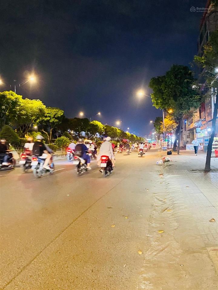 Hạ 200 triệu giá mới 3,7 tỷ nhà góc 40m2  trần tấn tân sơn nhì, tân phú
