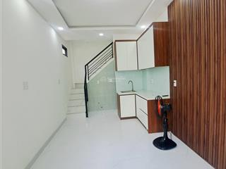 Quận tân phú giá 2,8 tỷ 2 tầng đúc  2pn  vào ở liền  xxhoàng xuân nhị, p. phú trung