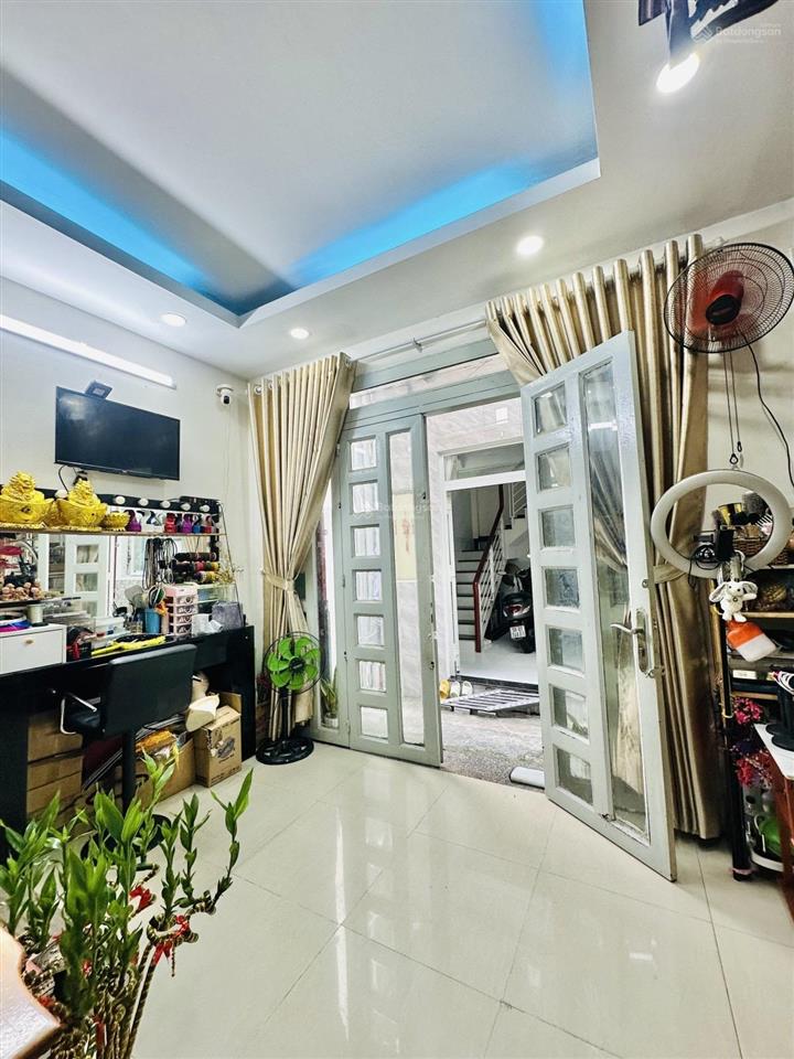 Nhà đẹp tây thạnh ngang 6.1m vuông vức chỉ 3.5 tỷ